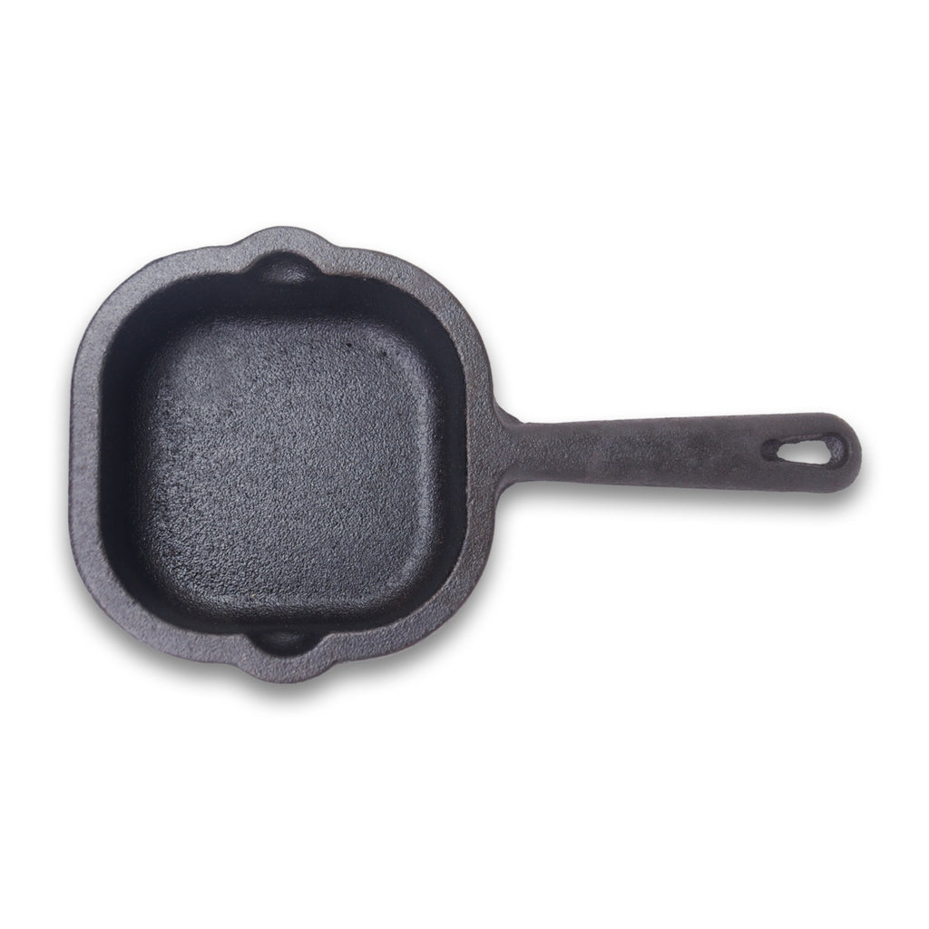 DesiDine Cast Iron Tadka Pan 10.5 cm, 1 kg